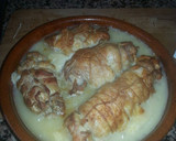 Foto del paso 13 de la receta: Muslos de pollo relleno en salsa de cebolla