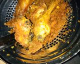 Foto langkah ke 5 dari resep Ayam Goreng Lengkuas.