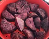 Foto langkah ke 1 dari resep Cake Ubi Coklat (Sweet Potato Nama Chocolate).