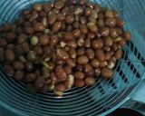 Foto langkah ke 2 dari resep Orek tempe kacang check 😁.