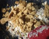 A picture of step 2 of Chocolet Mawa thandai Gujiya.