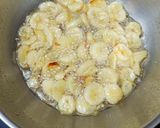 A picture of step 3 of Nendran banana chips.