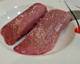 Foto del paso 2 de la receta: Solomillo de cerdo champiñones y shiitake al cava