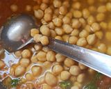 बनी चाव (bunny chow recipe in marathi) रेसिपी स्टेप 2 फोटो 