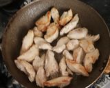 Foto del paso 5 de la receta: Quinua atamalada con pollo con sabor a saltado