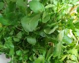 Foto langkah ke 1 dari resep Tumis Selada Air.