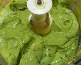 Foto del paso 2 de la receta: Pesto y palta al estilo de ella