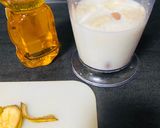 बनाना मिल्क शेक (Banana milk shake recipe in Hindi) रेसिपी चरण 4 फोटो