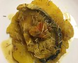 Foto del paso 6 de la receta: Emperador sobre lecho de patatas, cebolla y manzana con cúrcuma