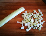 Foto del paso 5 de la receta: Salpicón de bacalao con aguacate y apio