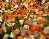 Une image de l'étape 3 de Riz aux légumes et porc effiloché.