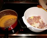Klasszikus carbonara spagetti recept fázis 2 fotója
