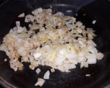 Foto del paso 2 de la receta: Bifecitos de cerdo con cerveza, mostaza y miel