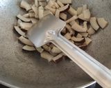 A picture of step 3 of Sukhe nariyal ki chikki.