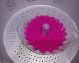 Foto langkah ke 9 dari resep Bolu kukus buah naga merah.