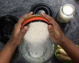 A picture of step 1 of Banana Milkshake.