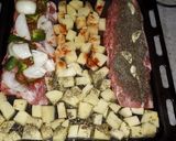 Foto del paso 2 de la receta: Costillar de cerdo con salsa romesco y papas al horno