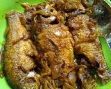 বড় সাইজের স্বরপুটি মাছ ভুনা রেসিপির ধাপ 2 ছবি