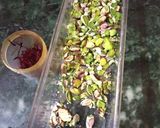 A picture of step 5 of Kesar pista kulfi.