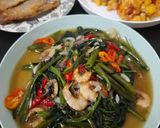 Foto langkah ke 3 dari resep Tumis Kangkung Udang.