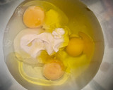 Foto del paso 1 de la receta: Bizcocho esponjoso de yogur con arándanos (en microondas)