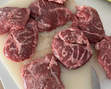 Foto del paso 1 de la receta: Carrilleras de cerdo al Pedro Ximénez en olla exprés