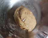 A picture of step 1 of Thalipeeth.