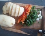 Foto del paso 3 de la receta: Fideos ramen con jurel atomatado + papas fritas en cubitos 🍜