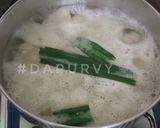 A picture of step 1 of Thai Cassava Porridge.