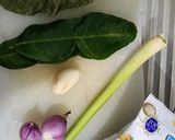 Foto langkah ke 1 dari resep Nasi Daun Jeruk.