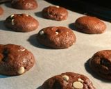 A picture of step 5 of Sourdough Chocochip Cookies.