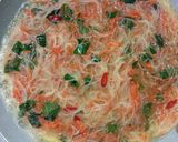 Foto langkah ke 4 dari resep Telur Dadar Bihun.