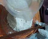 Foto langkah ke 4 dari resep Pizza Tanpa Ulen, Tanpa Proofing [Source: Chef Devina Hermawan].