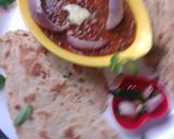 A picture of step 14 of Dal makhni with tandoori roti.