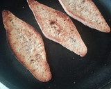 Foto del paso 1 de la receta: Pan tumaca (pa amb tomàquet)