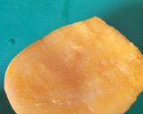 A picture of step 1 of Mango juice.