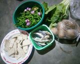 Foto langkah ke 1 dari resep Tempe + Ikan Asin Goreng Cabe Hijau.
