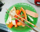 Hình bước làm 1 của món Sushi nhà làm