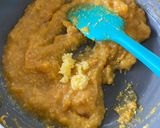 A picture of step 4 of Sharon fruit and mango halwa.