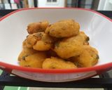 A picture of step 6 of Moong daal (Mangodi pakora).