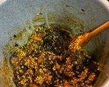 Foto del paso 3 de la receta: Arroz con Níscalo y Trompetas de la muerte en olla GM