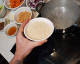 Foto del paso 15 de la receta Curry verde Pollo, gambas y verduras con Arroz basmati