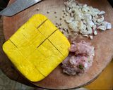 รูปขั้นตอนการทำที่ 1 ของ เต้าหู้หมูสับผัดซอสหวาน