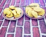 A picture of step 4 of Custard Cookies 🍪🍪.