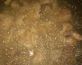 Foto langkah ke 2 dari resep Ayam kecap + saus tiram.