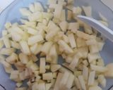 Foto del paso 5 de la receta: Tarta de manzana con crema pastelera y galletitas