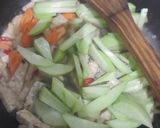 Foto langkah ke 3 dari resep Tumis Tempe Labu Siam.