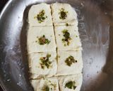 बंगाल का पिस्ता सन्देश(bangal ka pista sandesh recipe in hindi) रेसिपी चरण 2 फोटो