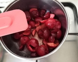 Foto del paso 1 de la receta: Natillas con coulis de cereza