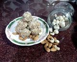 A picture of step 4 of Makhana ladoo.
